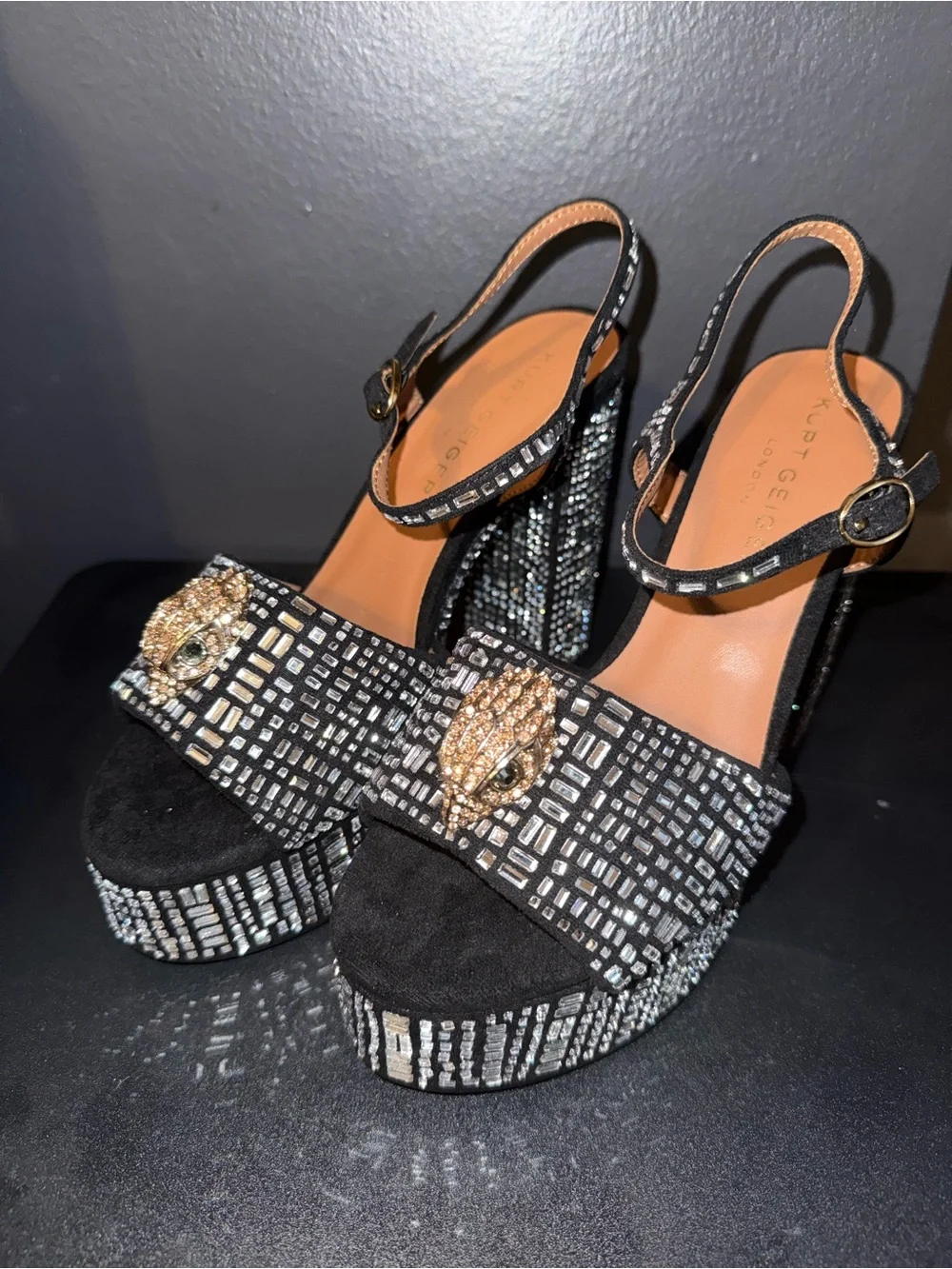 NWOT Kurt Geiger Kensington Platform Heels Black Crystal Eagle Sz 8.5/39